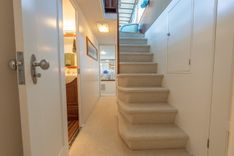 the best price on ABSOLUTE 62