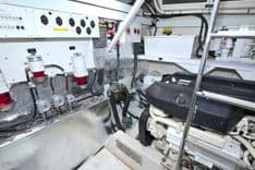 Buy a yacht Stepping Stone V 54 Fly