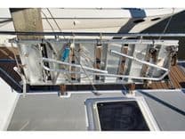 Buy a yacht Funky Monkey - MONK