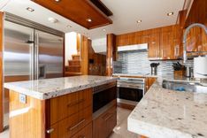 Продажа яхты Ritz Sea - Hatteras