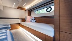 Lorax - Tiara yacht sale