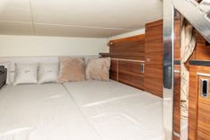 SERENITY - SEA RAY price