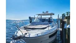 Купить 2023 Jeanneau Leader 10.5 WA Series 2 36' 2023