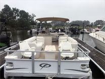 the best price on 26' Crest 2007 2570 LXS