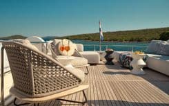 best yacht sales deals DAMARI 95