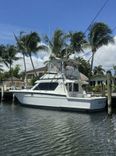 best yacht sales deals HOOK 'EM - Hatteras