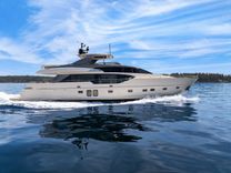 best yacht sales deals ESSENZA SL86