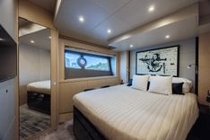 Dirty Dawg - Sunseeker