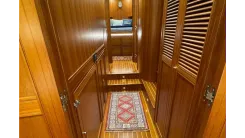 Купить LADY LEE Explorer