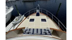 Купить яхту LADY LEE Explorer в Shestakov Yacht Sales