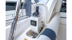 DASH - Riviera yacht sale
