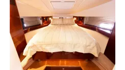 Buy a PATRIOT - SEA RAY at Shestakov Yacht Sales