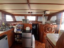 MARINE TRADER EUROPA - MARINE TRADER