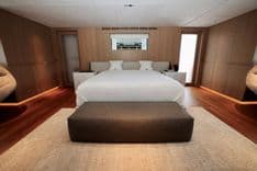 the best price on FRANKLIE 160