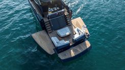 Стоимость яхты new build - Lazzara