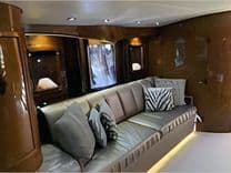 Продажа яхты 70' Magnum Marine 1987 Custom 70' Express Cruiser