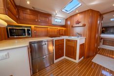 Лучшая цена на LOLA 2018