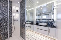 Pershing 140 - PERSHING