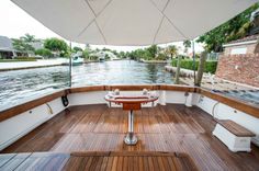 Стоимость яхты CURIOUS GEORGE 2006