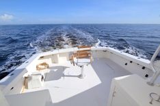 the best price on Fishin Post 44 Sport Fisherman