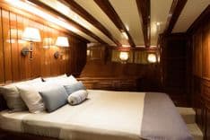 Лучшая цена на ENTRE CIELOS