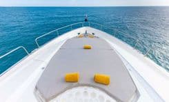 the best price on Sunseeker Yacht 90 2006