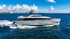 Buy a Midlife Muse SD90 at Shestakov Yacht Sales