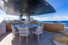best yacht sales deals Midlife Muse 90