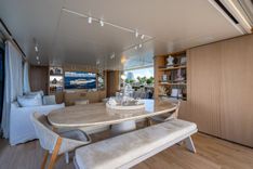 Buy a yacht Midlife Muse SD90