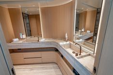 Buy a Midlife Muse 90 at Shestakov Yacht Sales