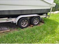 Buy a yacht - 280 Express Cruiser