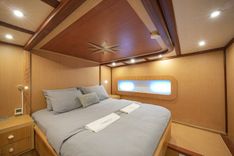 Купить яхту HANGOVER - CUSTOM BUILT в Shestakov Yacht Sales