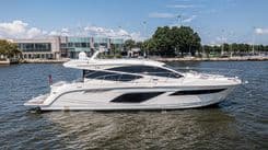 best yacht sales deals Bob 'N Around - SEA RAY