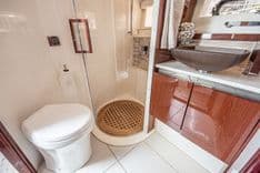 the best price on Bob 'N Around - SEA RAY