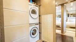 best yacht sales deals Short Story - HORIZON MOTOR YACHTS