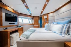 the best price on RASCAL 2015