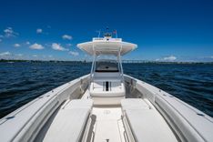 Продажа яхты 32' INTREPID