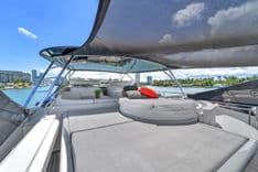 Buy a yacht Ferretti Yachts Custom Line 94 - Ferretti Yachts