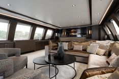 the best price on BAGHEERA 2005