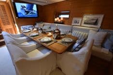 the best price on Green Eyes 2002