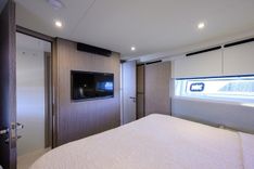 the best price on BG 53 Fly 53
