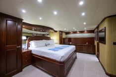 Jule - PACIFIC MARINER