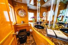 Buy a yacht LONE STAR Flybridge Motor Yacht