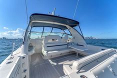 Buy a Sea Ray 400 Sundancer 1997 at Shestakov Yacht Sales