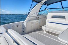 Buy a Sea Ray 400 Sundancer - SEA RAY at Shestakov Yacht Sales