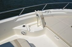 Лучшие предложения покупки яхты Boston Whaler 250 2024