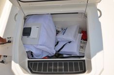 Купить яхту Boston Whaler 250 - Boston Whaler в Shestakov Yacht Sales