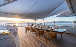 Купить яхту HAMPSHIRE - FeadShip в Shestakov Yacht Sales