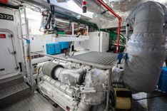 the best price on 95 ft 2018 Sunseeker 95 Yacht, Mirracle - Sunseeker