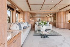 Buy a yacht Soho 2009